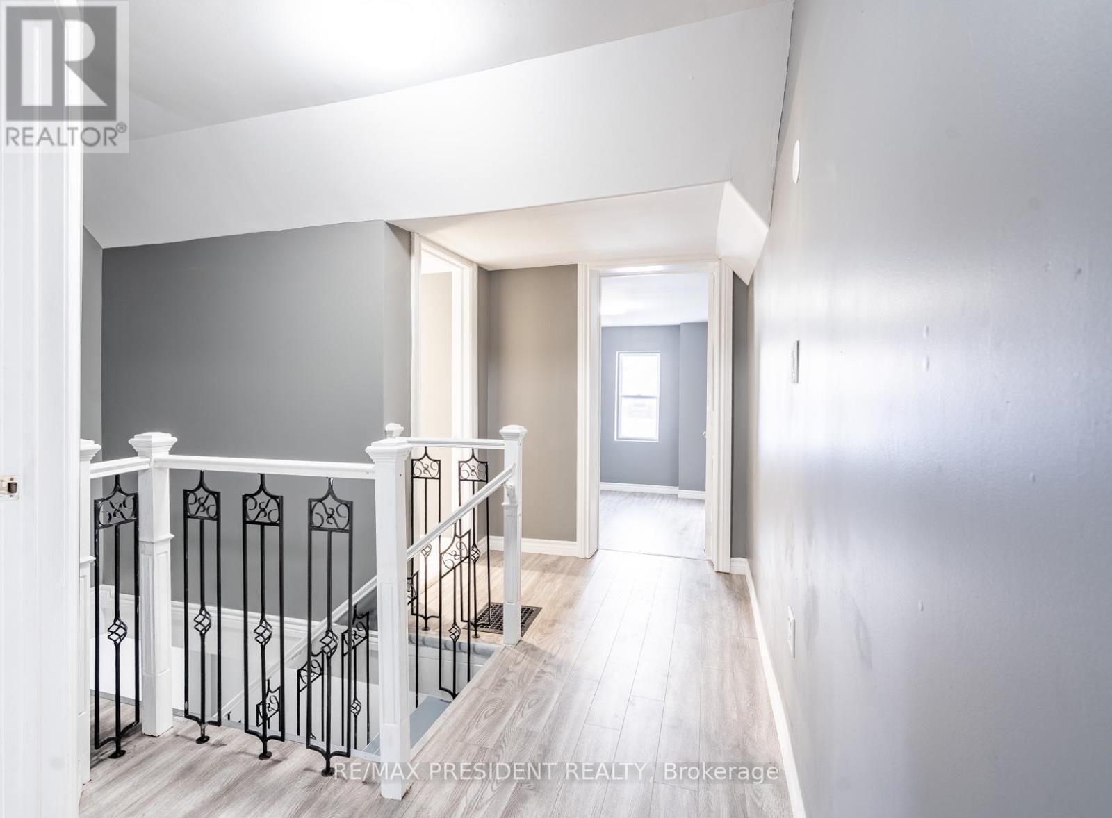 37 Catherine Street, St. Catharines, ON - Indoor Photo Showing Other Room