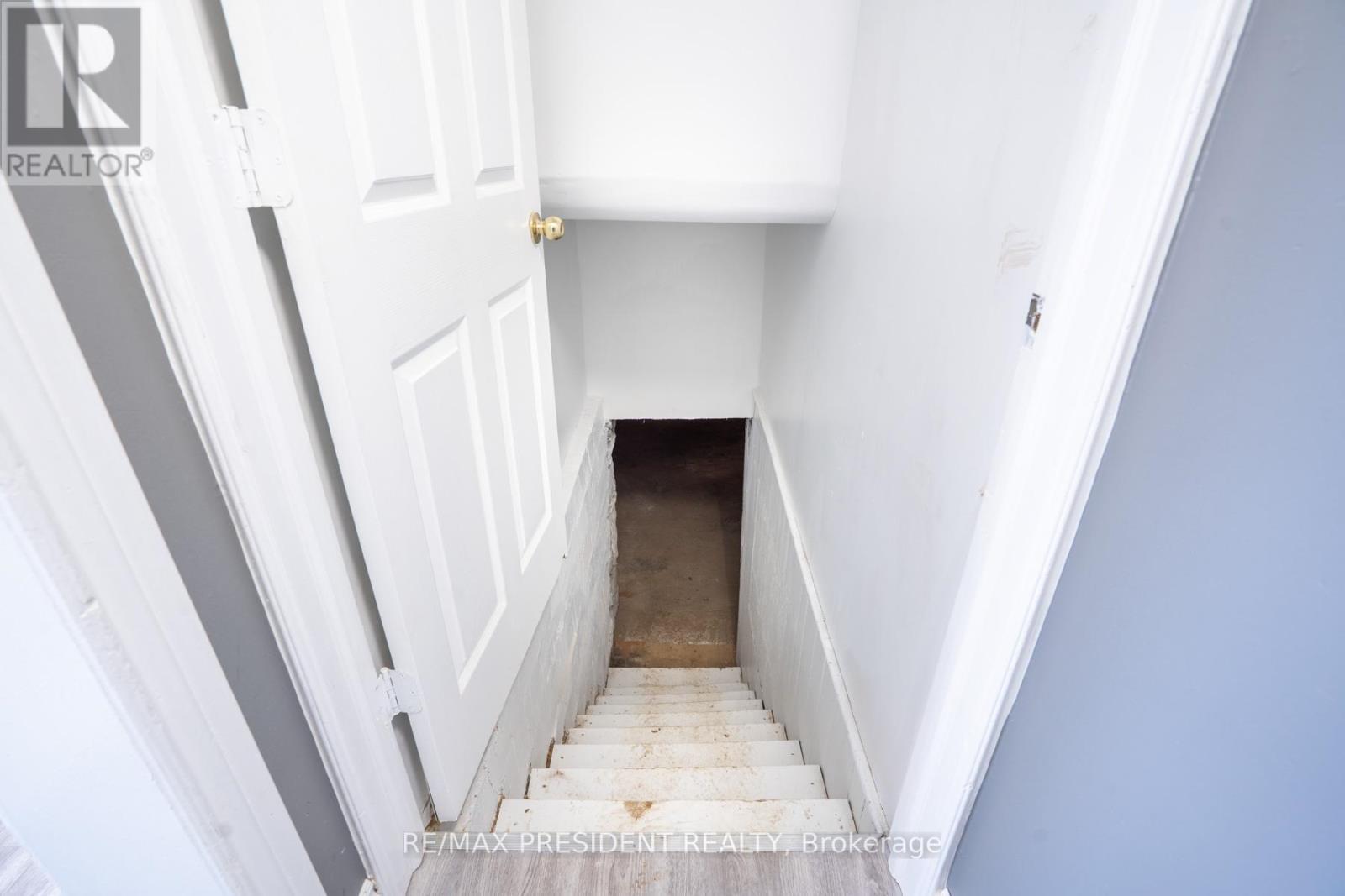 37 Catherine Street, St. Catharines, ON - Indoor Photo Showing Other Room