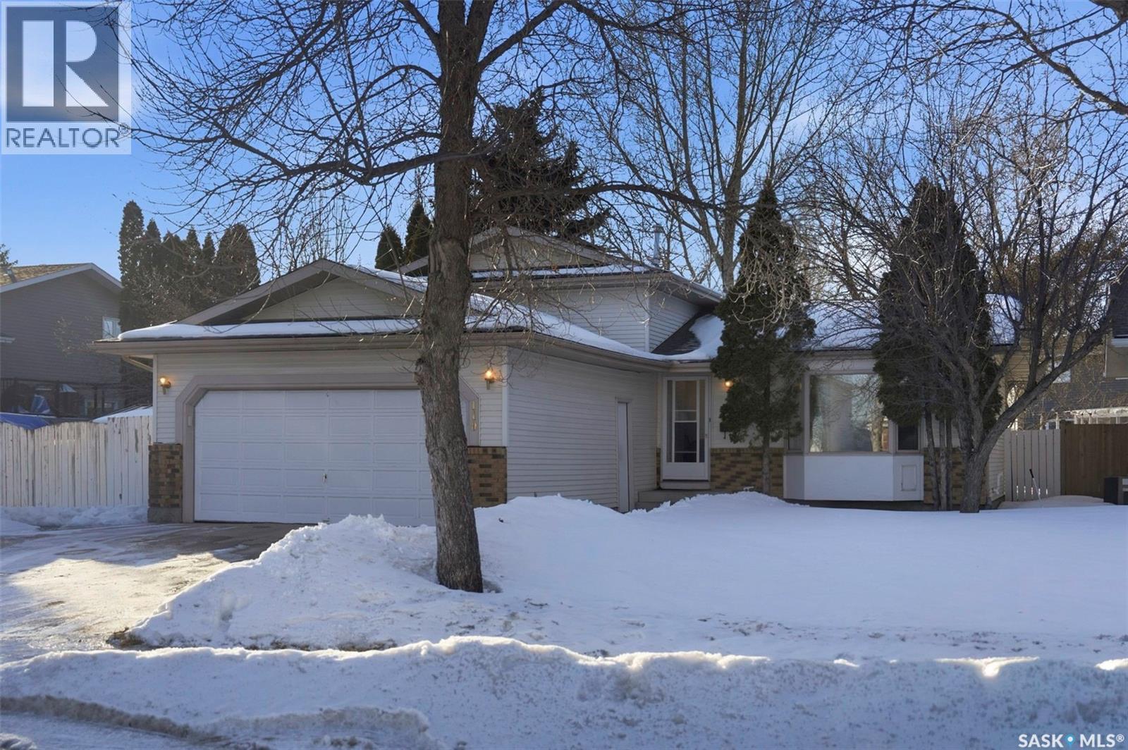 110 Cowley Road, Saskatoon, SK - Outdoor