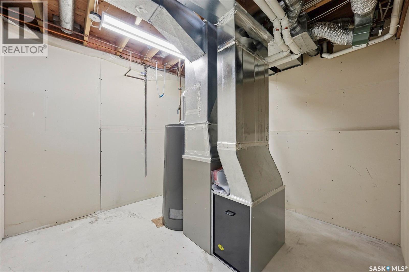 110 Cowley Road, Saskatoon, SK - Indoor Photo Showing Basement