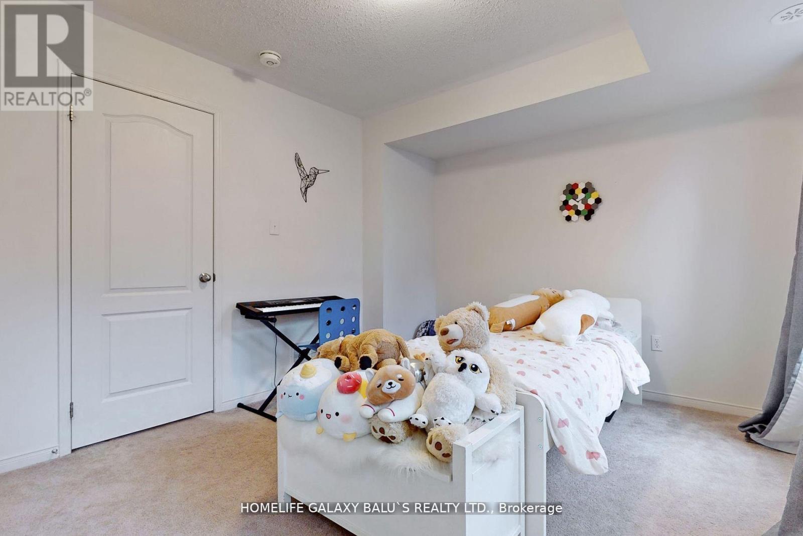 46 Filly Path, Oshawa, ON - Indoor Photo Showing Bedroom
