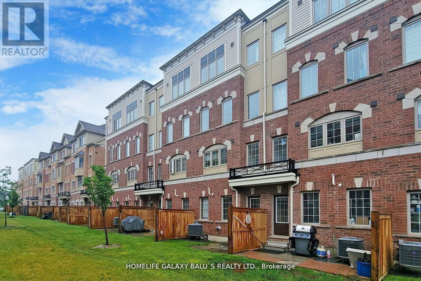 46 Filly Path, Oshawa, ON - Outdoor