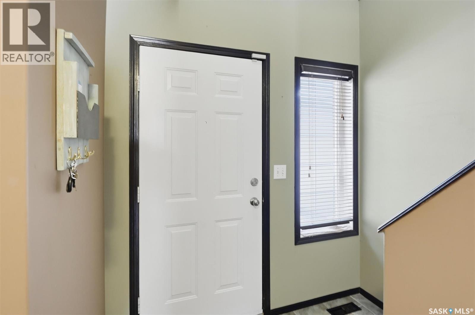 14 215 Pinehouse Drive, Saskatoon, SK