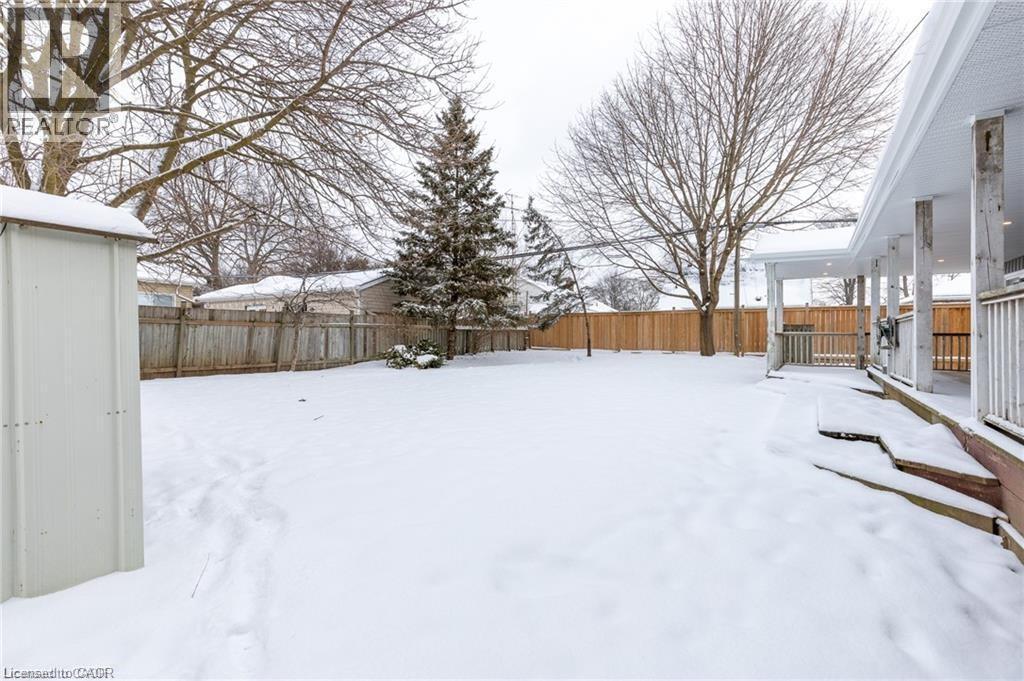 34 Close Avenue, Cambridge, ON - Outdoor