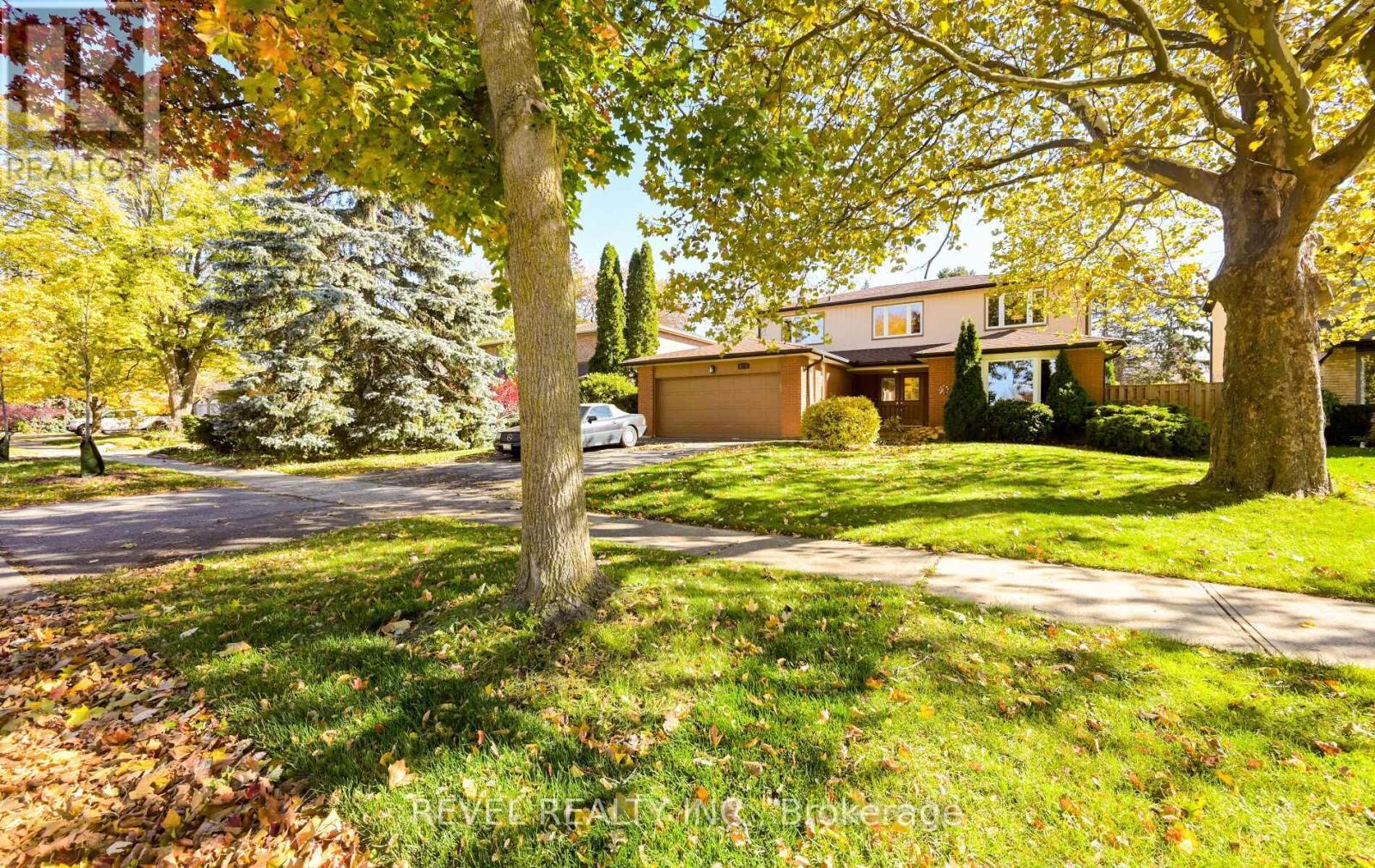 1034 Fredonia Drive, Mississauga, ON - Outdoor