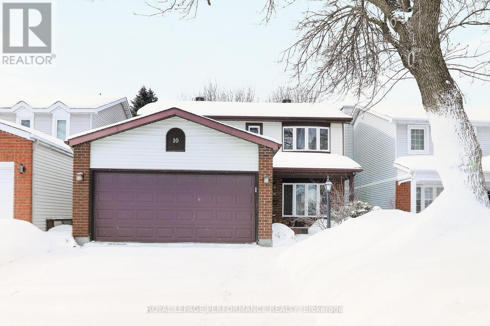 10 Ellisson Way, Ottawa, ON - Outdoor With Facade