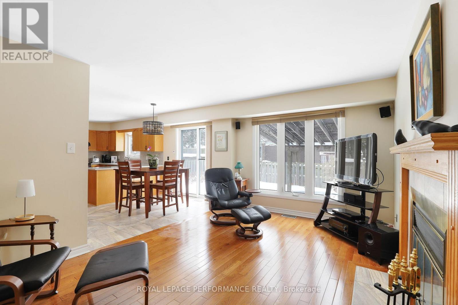 10 Ellisson Way, Ottawa, ON - Indoor