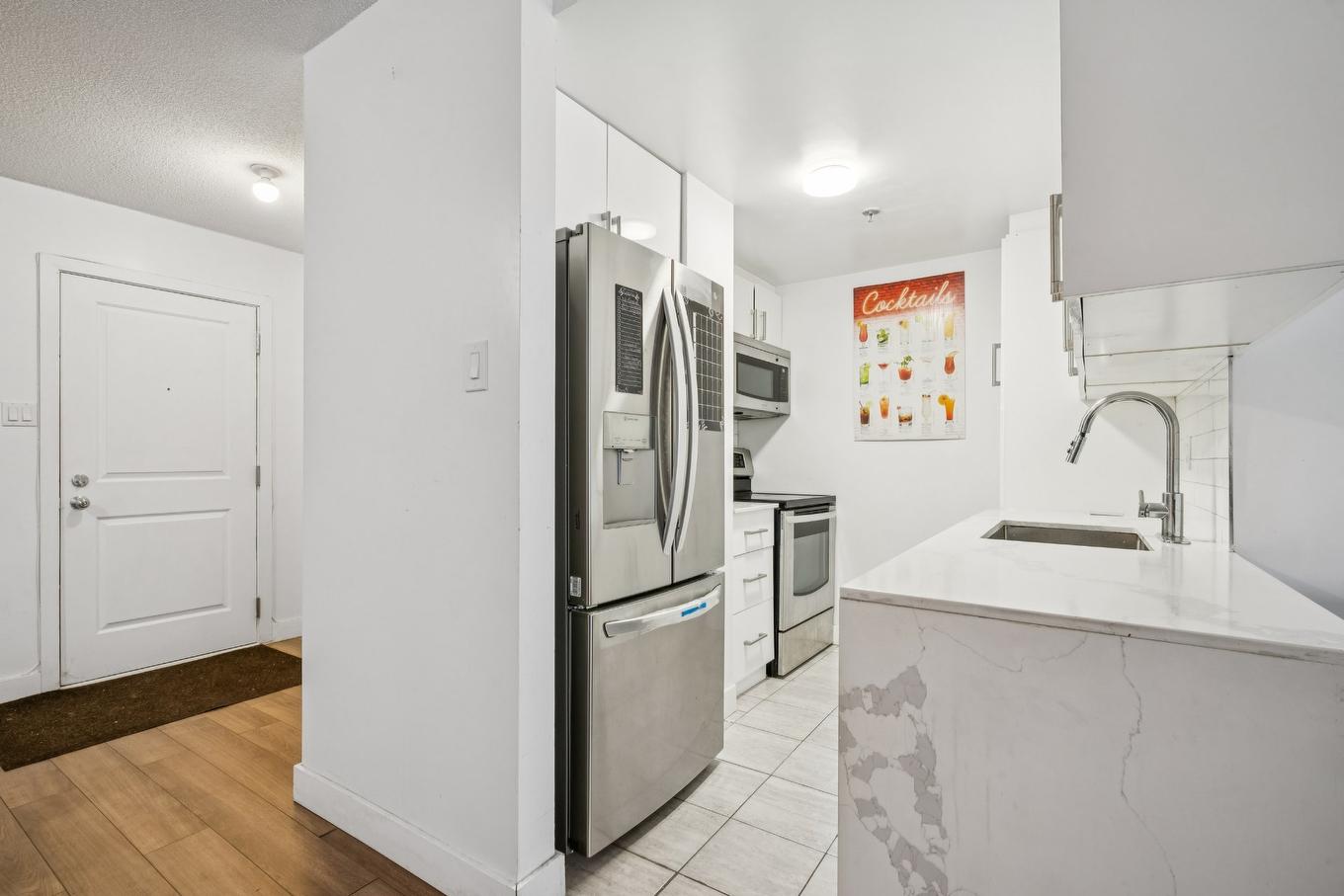 Kitchen - 103-7050 27E Avenue, Montréal (Saint-Léonard), QC - Indoor Photo Showing Kitchen