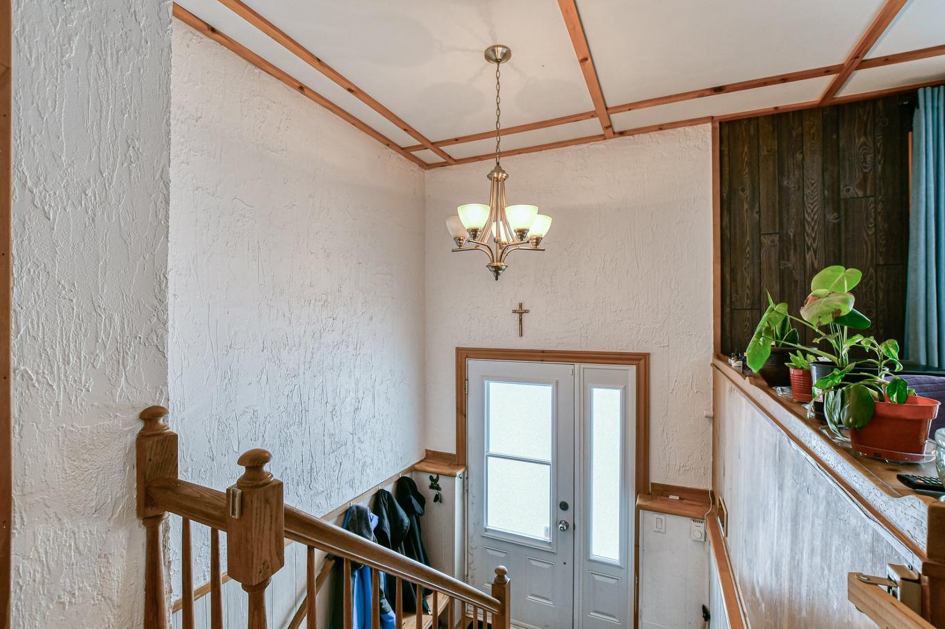 Hall d'entrée/Vestibule - 705 Rue Dufour, Mont-Tremblant, QC - Indoor Photo Showing Other Room