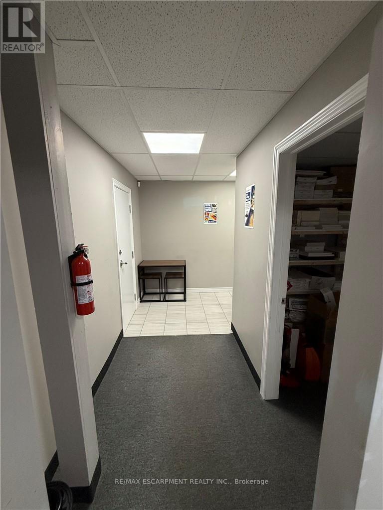 302 Brucedale Avenue, Hamilton, ON