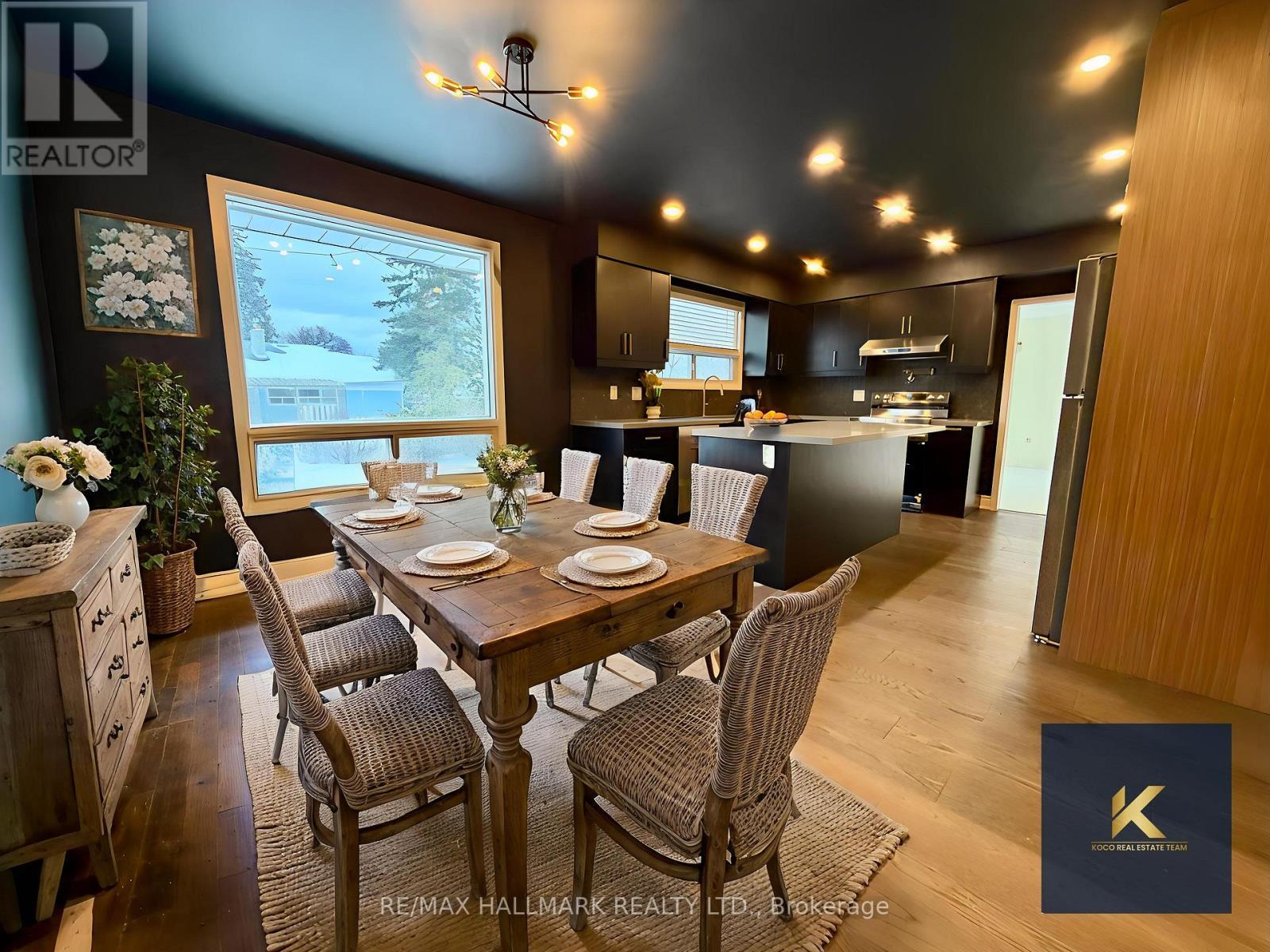 14 Alphonse Crescent, Mississauga, ON - Indoor Photo Showing Dining Room