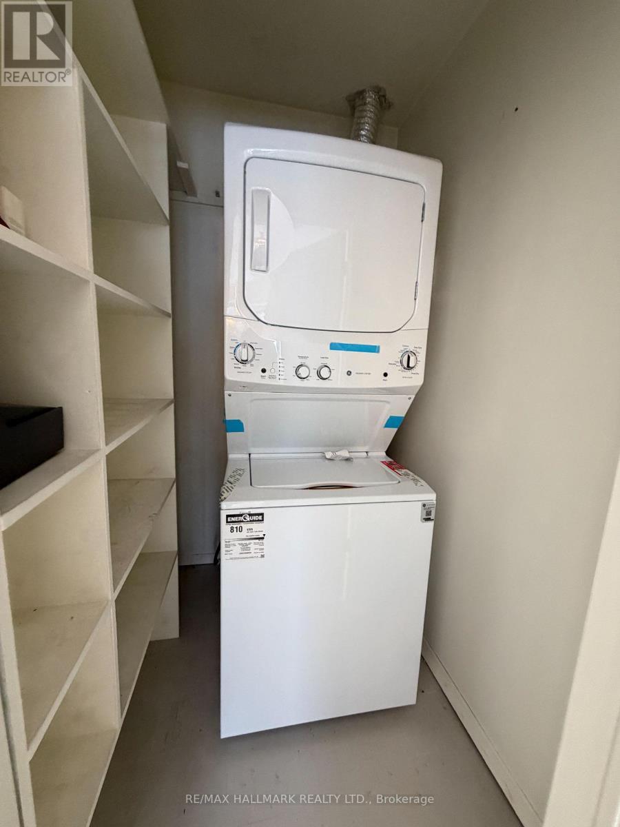 14 Alphonse Crescent, Mississauga, ON - Indoor Photo Showing Laundry Room