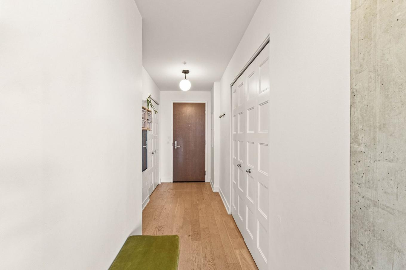 Hall d'entrée/Vestibule - 413-112 Ch. De La Pointe-Nord, Montréal (Verdun/Île-Des-Soeurs), QC - Indoor Photo Showing Other Room