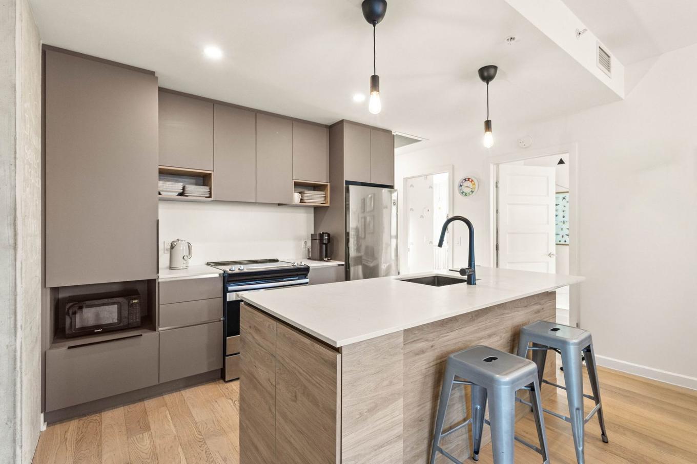 Cuisine - 413-112 Ch. De La Pointe-Nord, Montréal (Verdun/Île-Des-Soeurs), QC - Indoor Photo Showing Kitchen