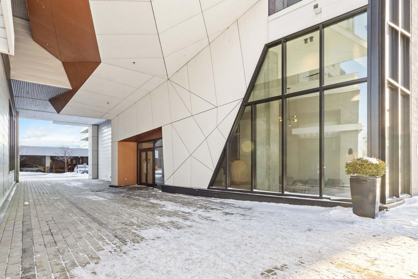 Hall d'entrée/Vestibule - 413-112 Ch. De La Pointe-Nord, Montréal (Verdun/Île-Des-Soeurs), QC - Photo Showing Other Room