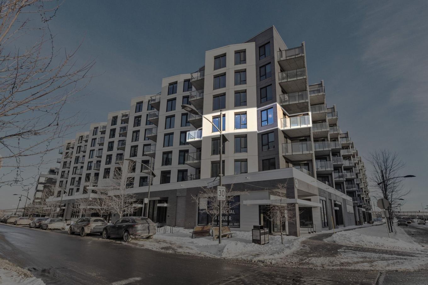 Façade - 413-112 Ch. De La Pointe-Nord, Montréal (Verdun/Île-Des-Soeurs), QC - Outdoor With Facade