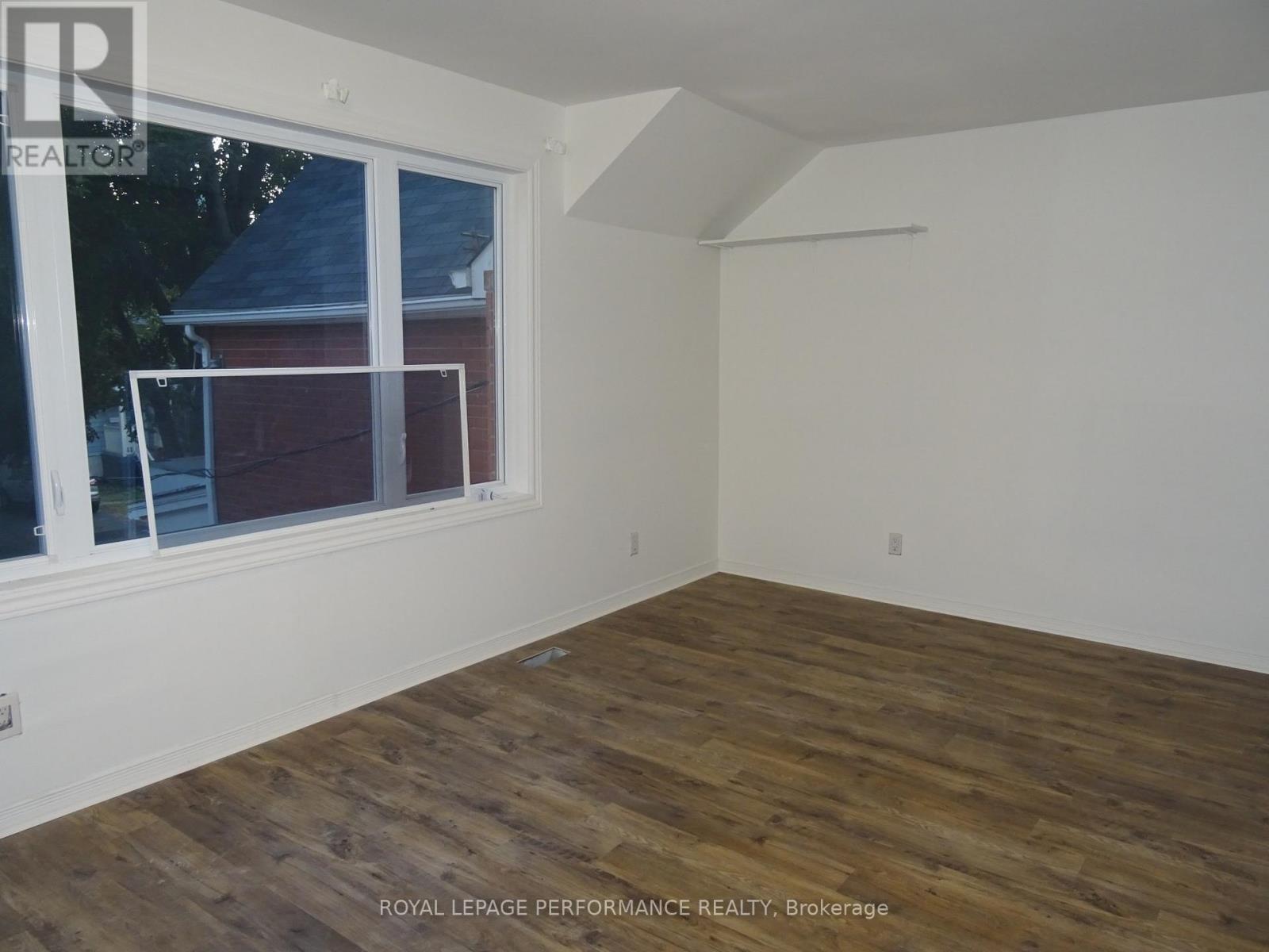 Bedroom 4 - 2nd floor - 157 Russell Avenue, Ottawa, ON - Indoor Photo Showing Other Room