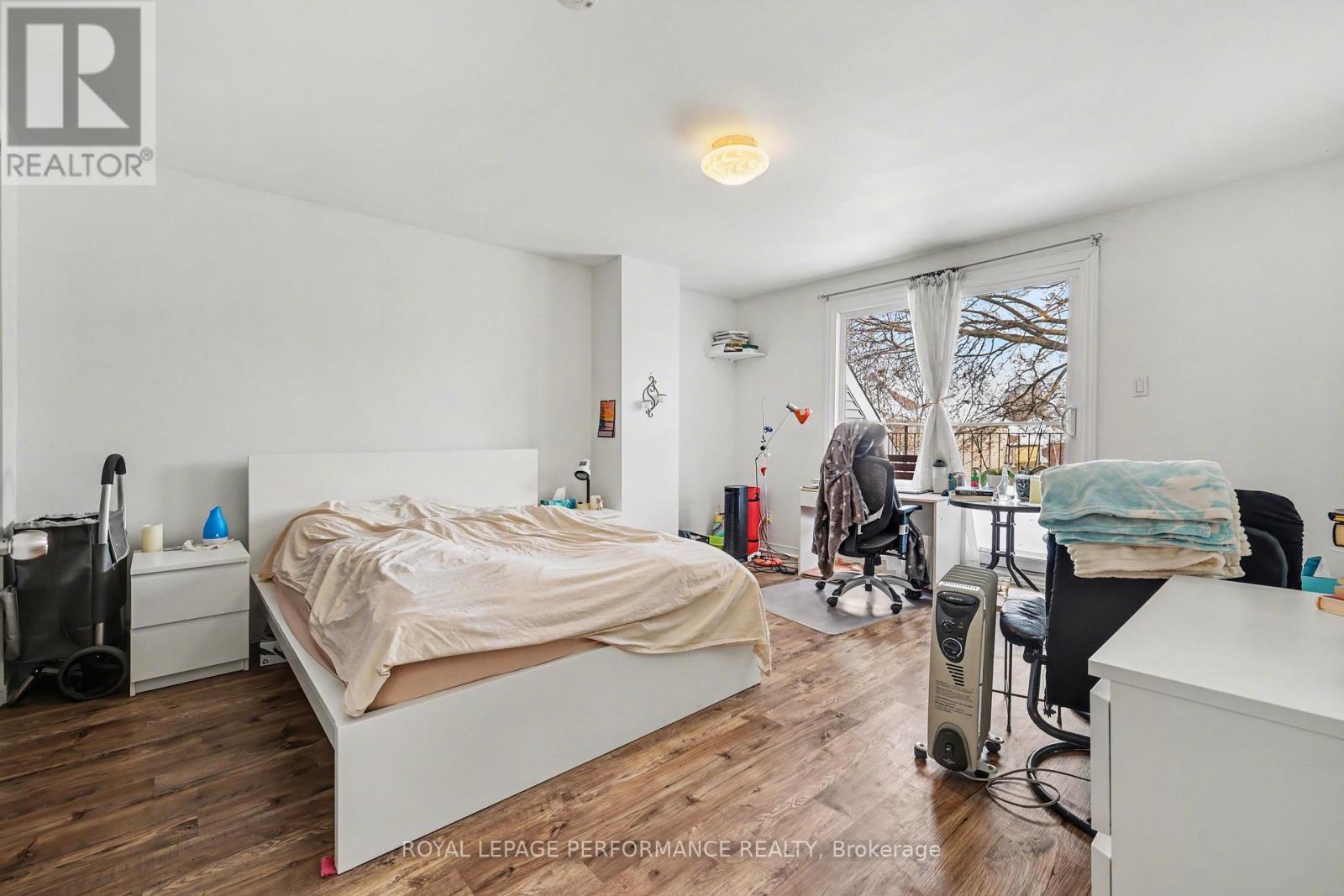 Primary Bedroom Retreat 3rd floor - 157 Russell Avenue, Ottawa, ON - Indoor Photo Showing Bedroom