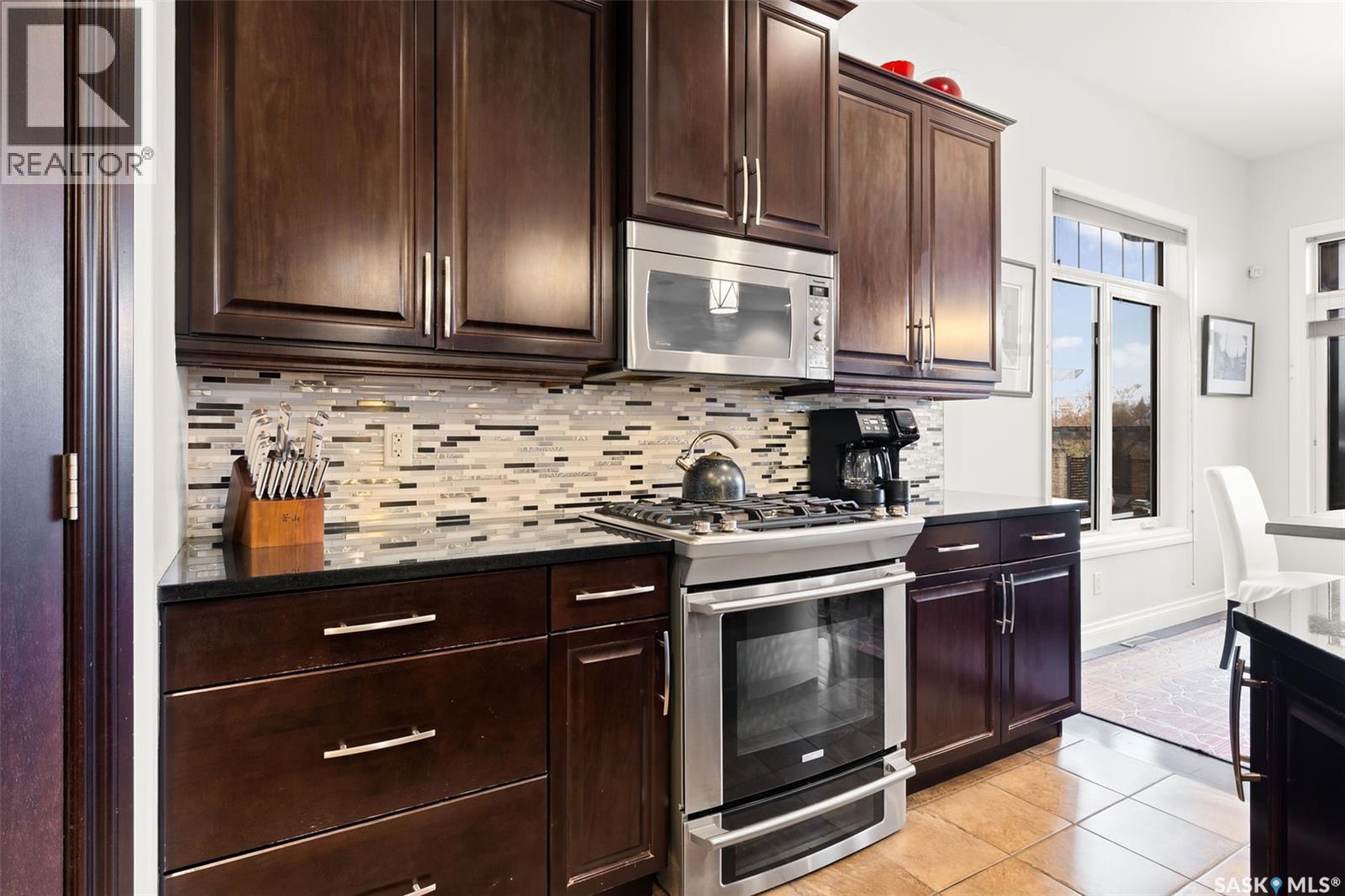4613 Hames Crescent, Regina, SK - Indoor Photo Showing Kitchen