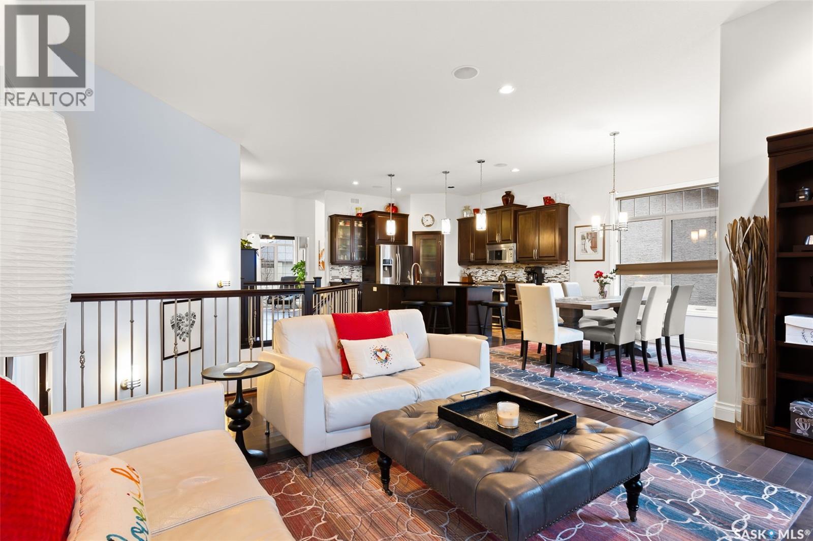 4613 Hames Crescent, Regina, SK - Indoor Photo Showing Living Room