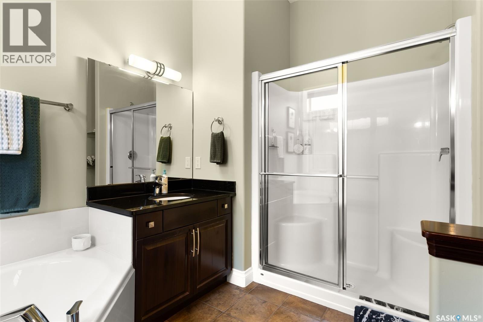 4613 Hames Crescent, Regina, SK - Indoor Photo Showing Bathroom