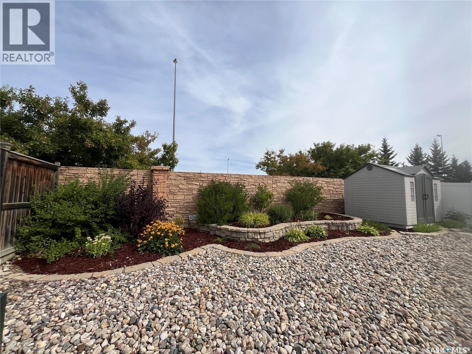 4613 Hames Crescent, Regina, SK - Outdoor