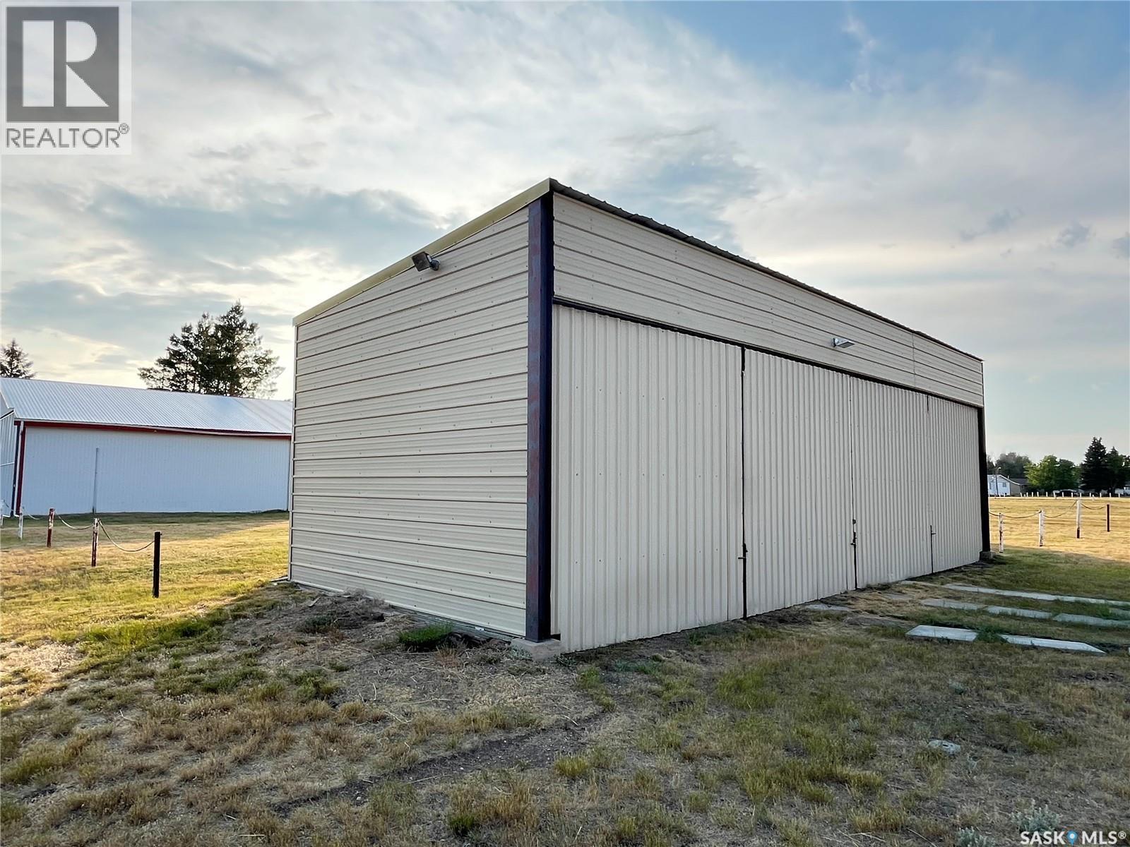 . Airport Road, Maple Creek, SK