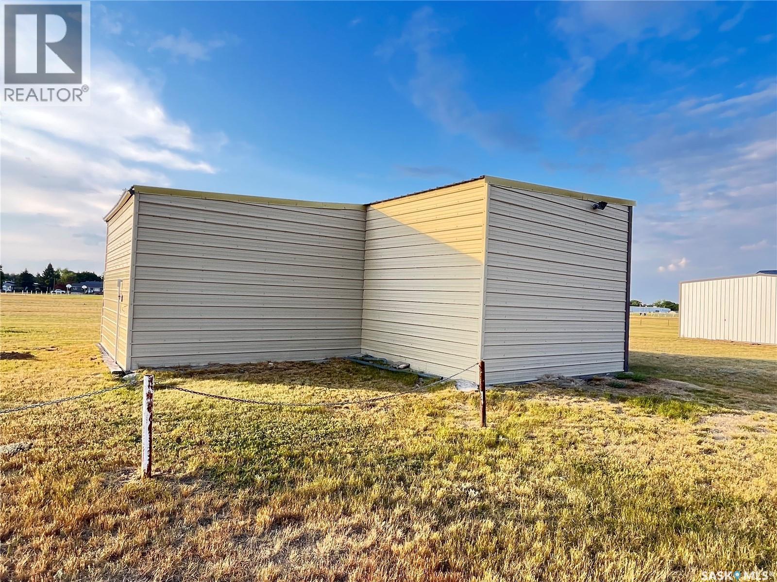 . Airport Road, Maple Creek, SK