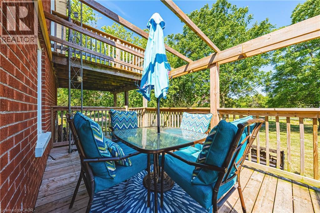 7721 Concession 5 Road, Caistor Centre, ON - Outdoor With Deck Patio Veranda