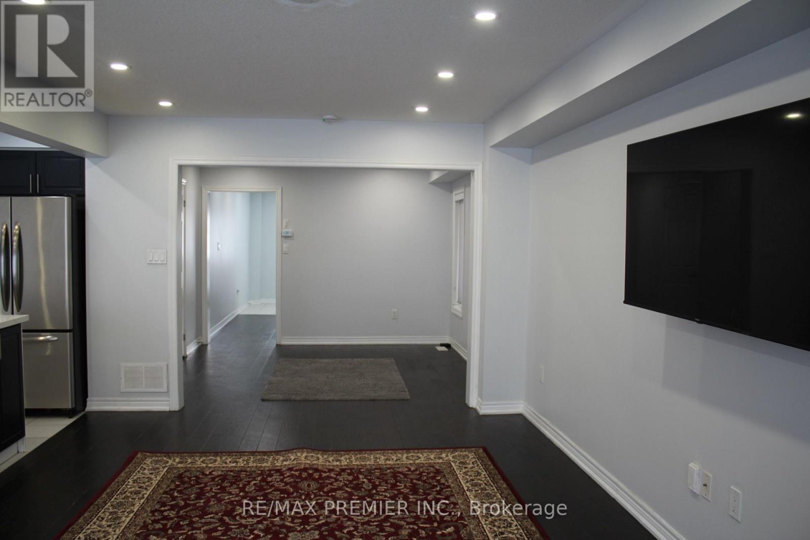 51 Mullholland Avenue, Cambridge, ON - Indoor Photo Showing Other Room