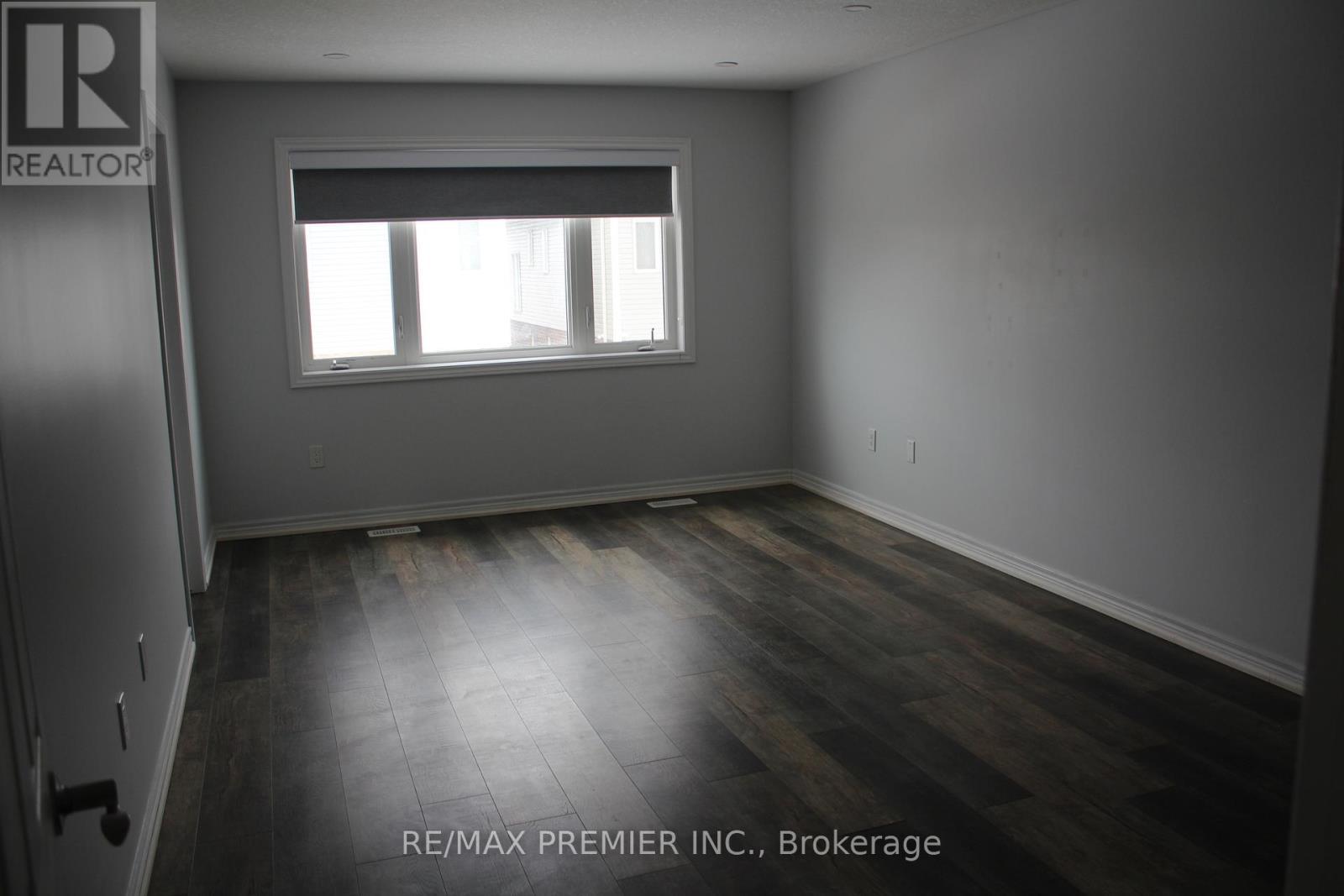 51 Mullholland Avenue, Cambridge, ON - Indoor Photo Showing Other Room