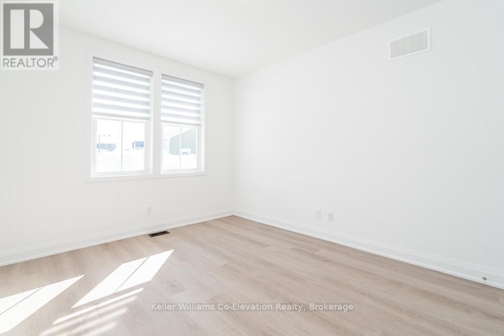 4 Danielle Crescent, Midland, ON - Indoor Photo Showing Other Room