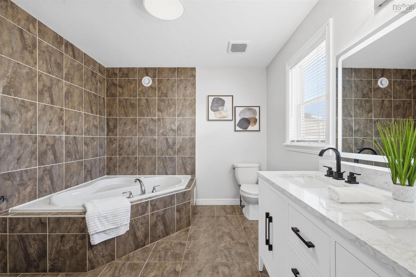 49 Merchant Court, Halifax, NS