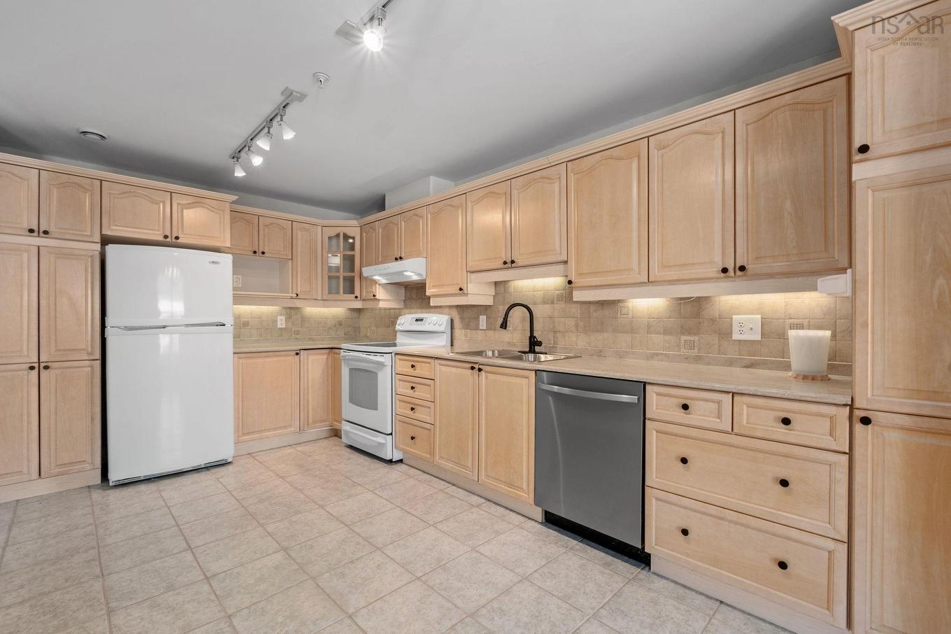 503-429 Parkland Drive, Halifax, NS