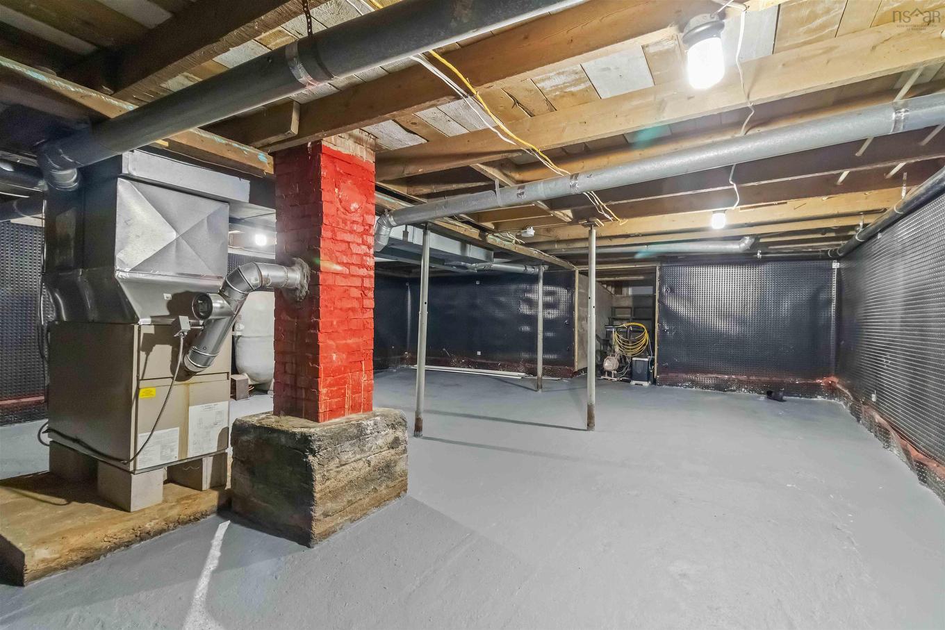 112 North Street, Bridgewater, NS