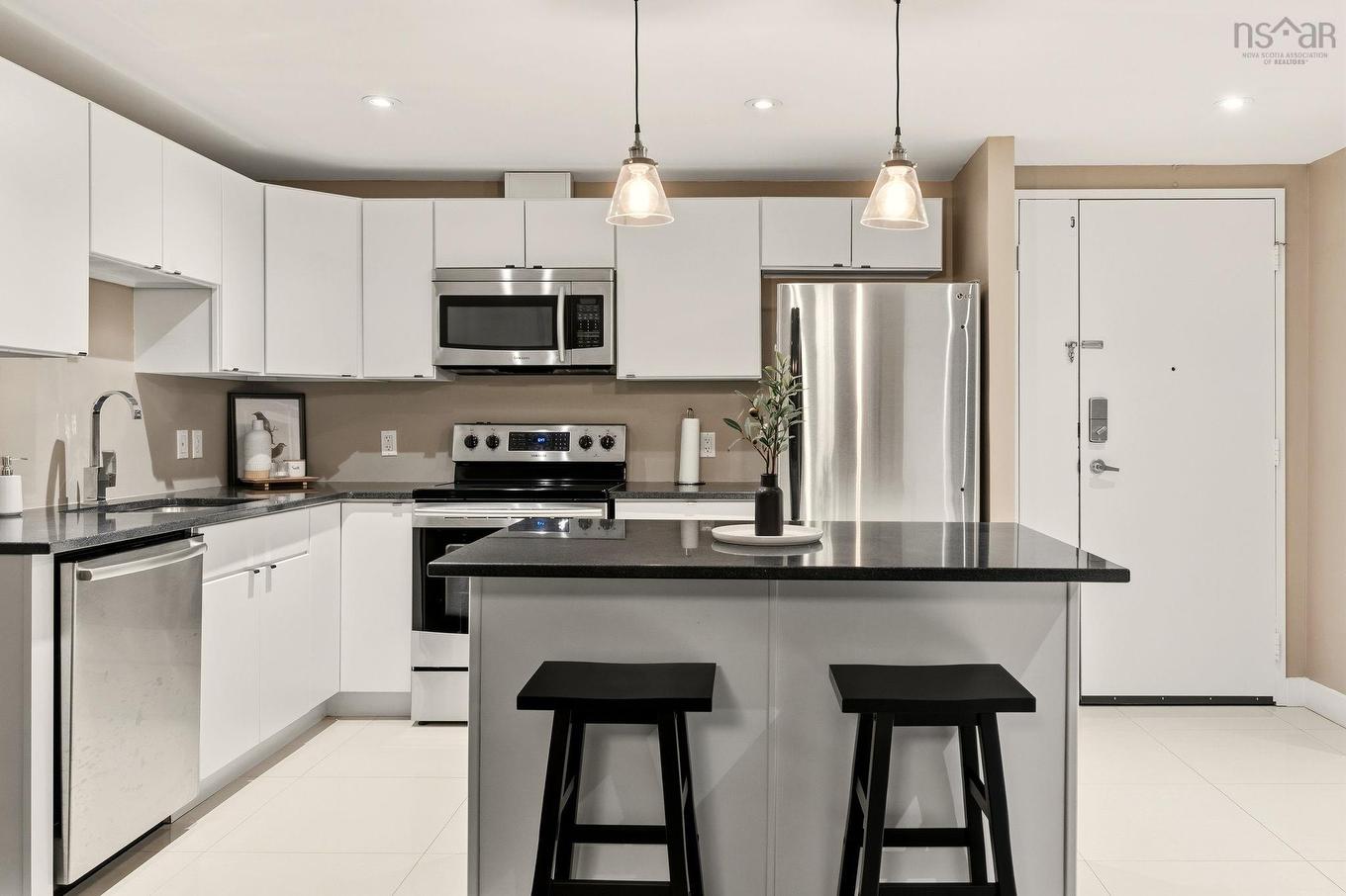 1004 6369 Coburg Road, Halifax, NS