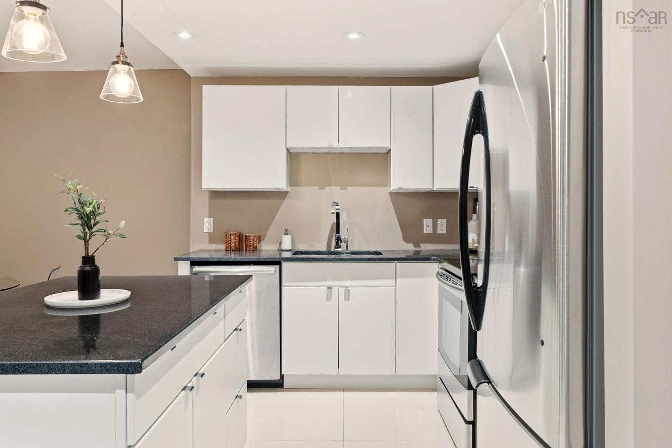 1004 6369 Coburg Road, Halifax, NS