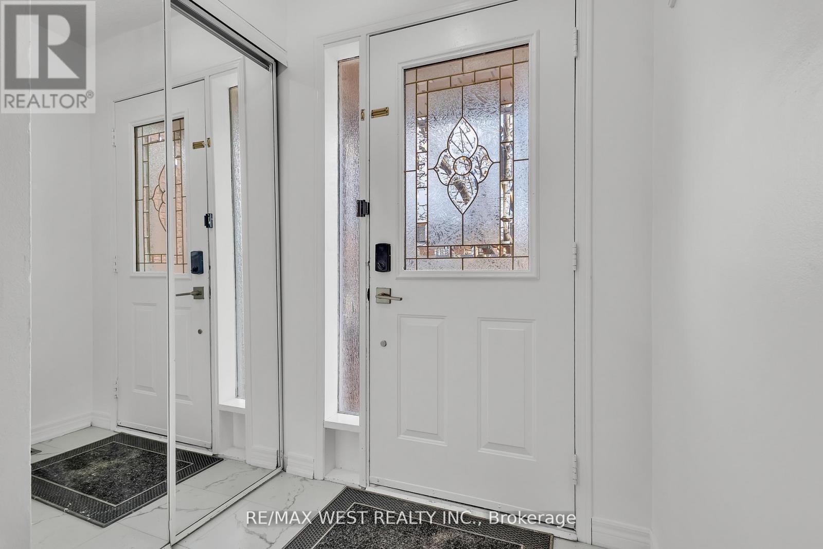 3865 Allcroft Road, Mississauga, ON - Indoor Photo Showing Other Room