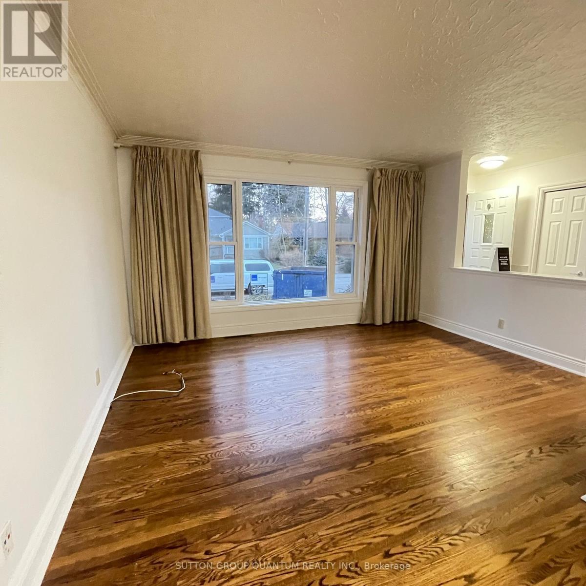 46 Woodlawn Avenue, Mississauga, ON - Indoor Photo Showing Other Room