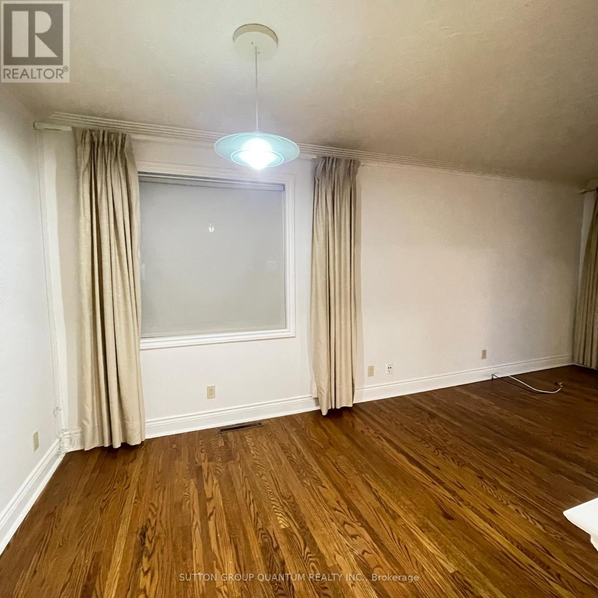 46 Woodlawn Avenue, Mississauga, ON - Indoor Photo Showing Other Room
