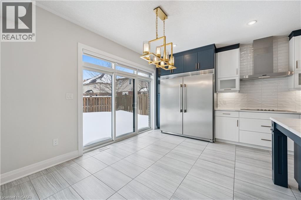 163 Redtail Street, Kitchener, ON - Indoor Photo Showing Kitchen