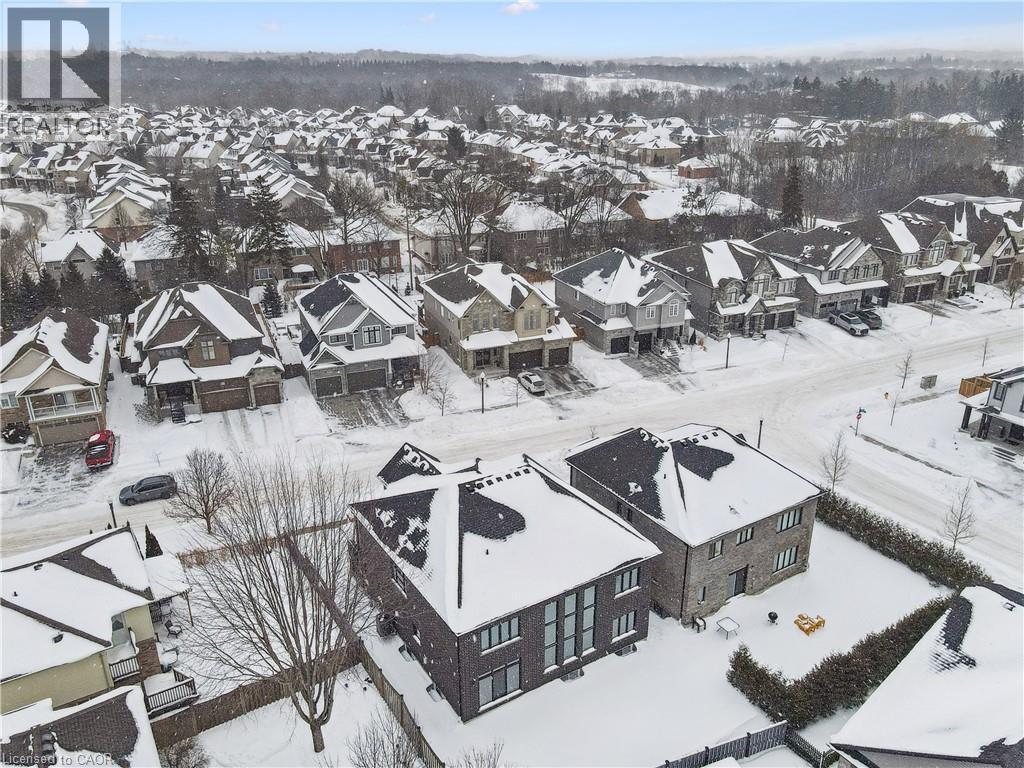 163 Redtail Street, Kitchener, ON - Outdoor