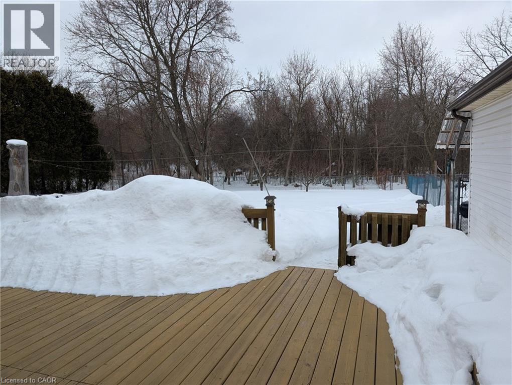 564 Evans Road, Hamilton, ON - Outdoor