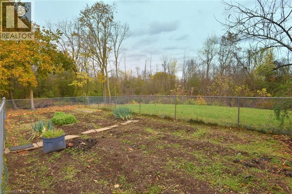 564 Evans Road, Hamilton, ON - Outdoor