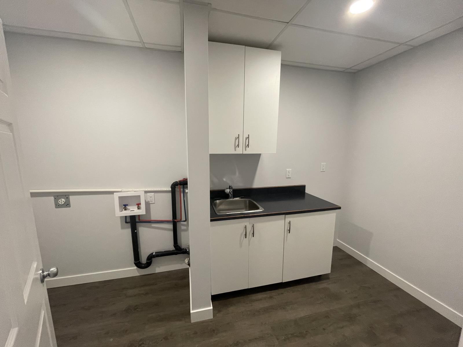 4803 50 Ave, Camrose, AB