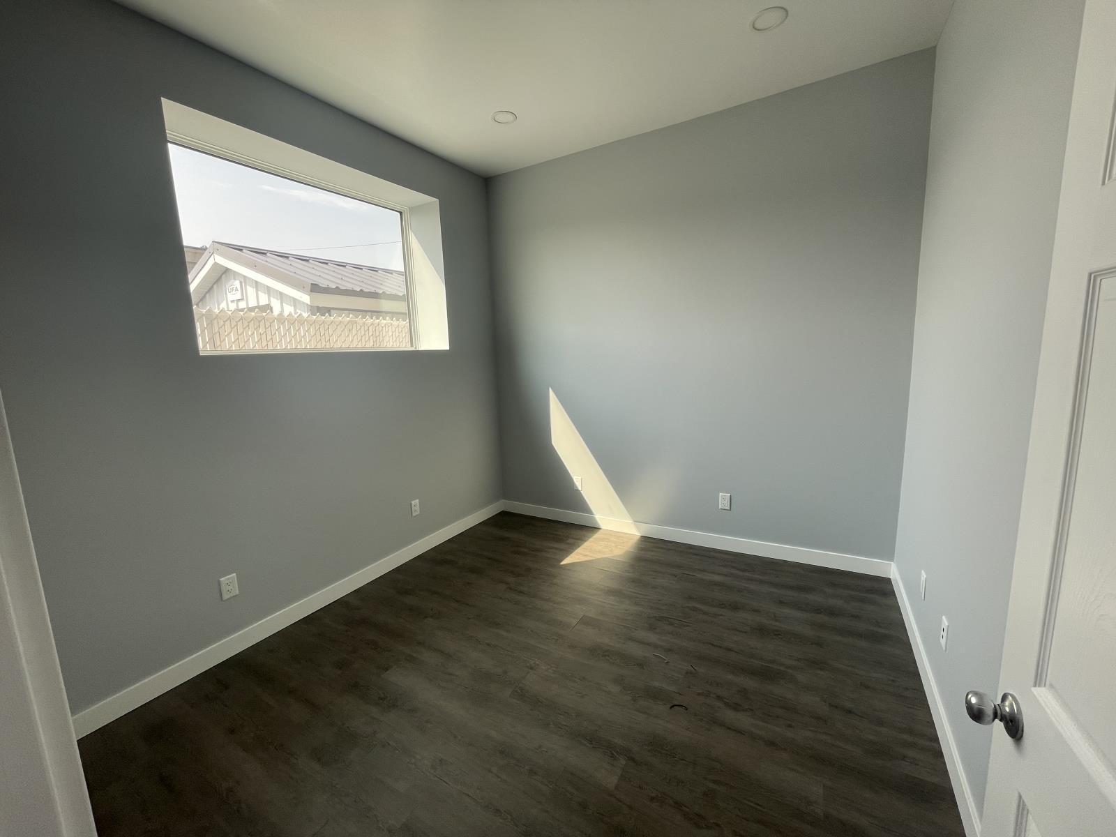 4803 50 Ave, Camrose, AB