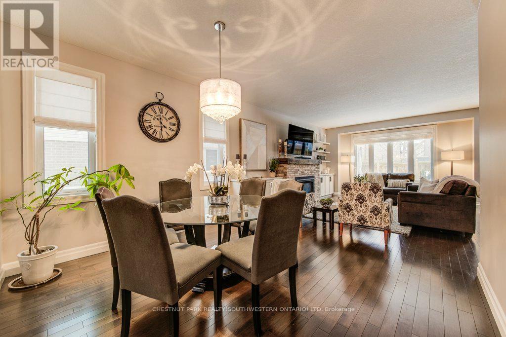 58 Eden Oak Trail, Kitchener, ON - Indoor Photo Showing Dining Room