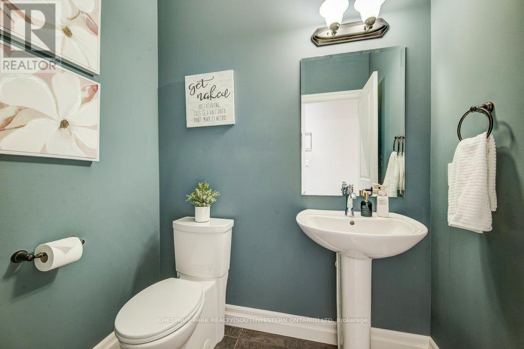 58 Eden Oak Trail, Kitchener, ON - Indoor Photo Showing Bathroom
