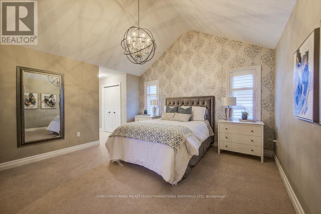 58 Eden Oak Trail, Kitchener, ON - Indoor Photo Showing Bedroom