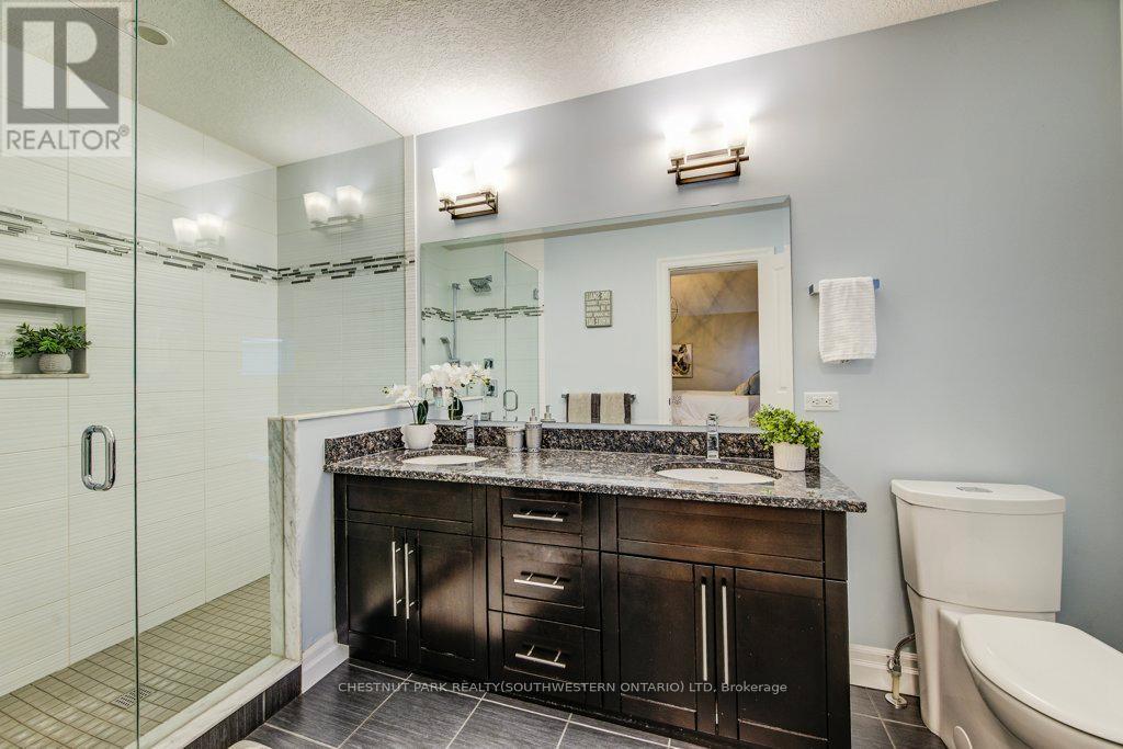58 Eden Oak Trail, Kitchener, ON - Indoor Photo Showing Bathroom